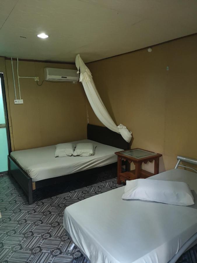 Puteri Salang Inn Kampong Ayer Batang Esterno foto